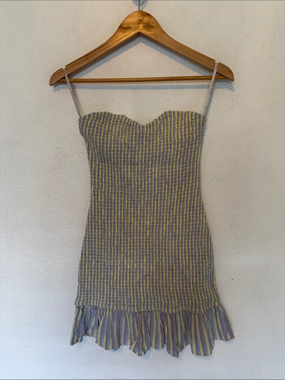 Lovers + Friends Piper Scrunched Mini Dress M - Picture 6 of 9